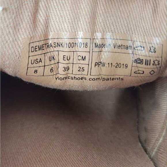 Vionic Women's Demetra Snake Embossed Slip On Sneakers Size 8 - Picture 13 of 13